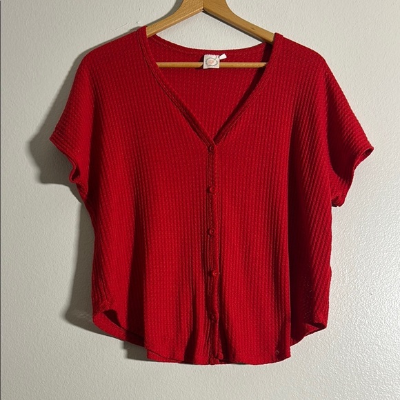 Live in the Moment Red Button-Up Women's Top - Picture 1 of 4